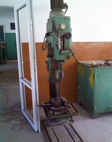Cladire atelier liceul Calan